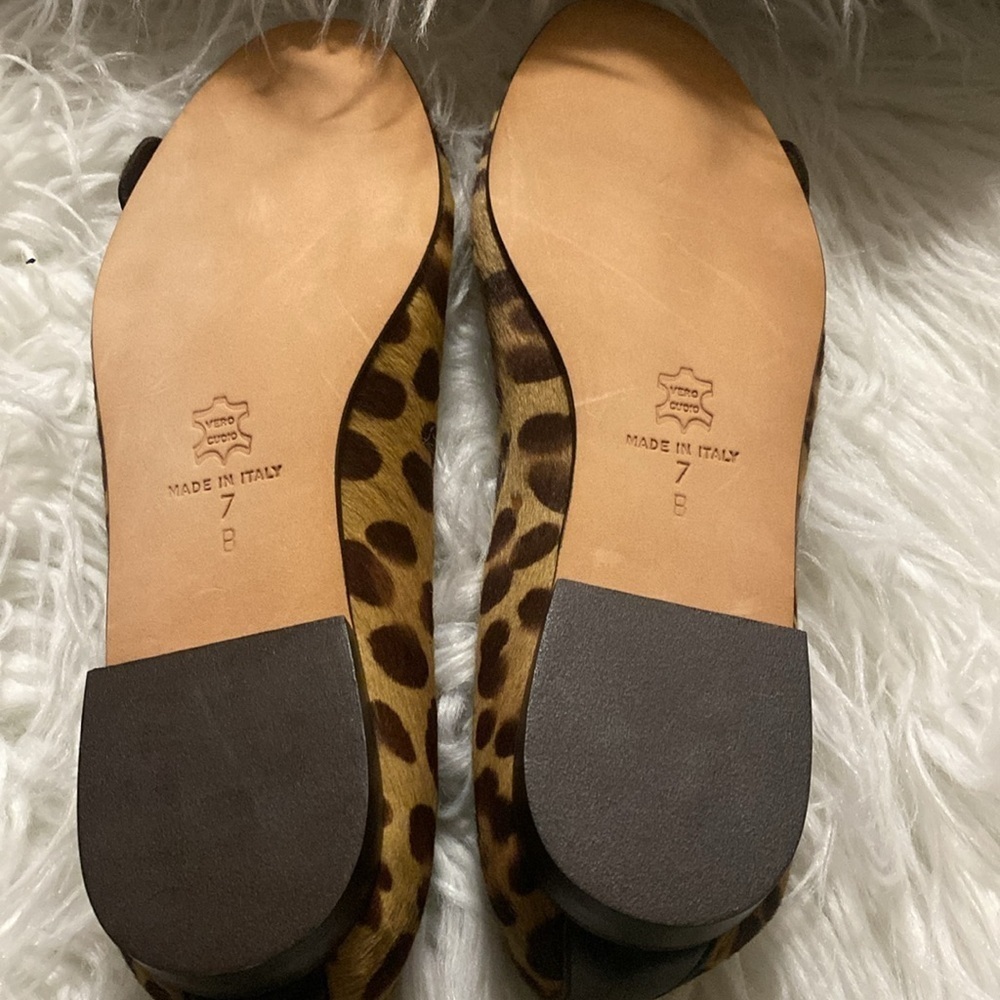 Isaac Mizrahi Italy Animal Calf Hair Flats Size 7B - Picture 6 of 9